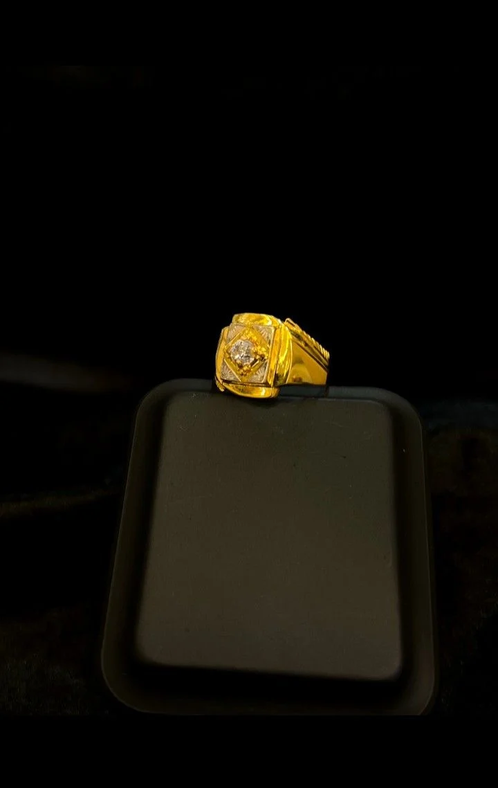 Gents Gold Rings 09