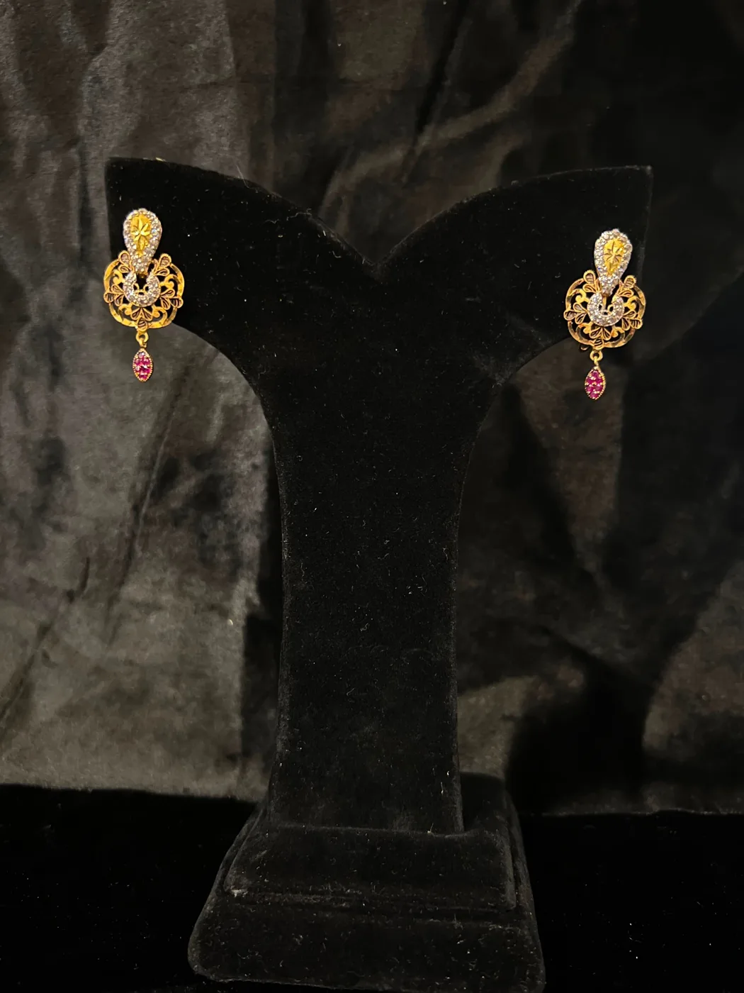 Gold Earrings 15