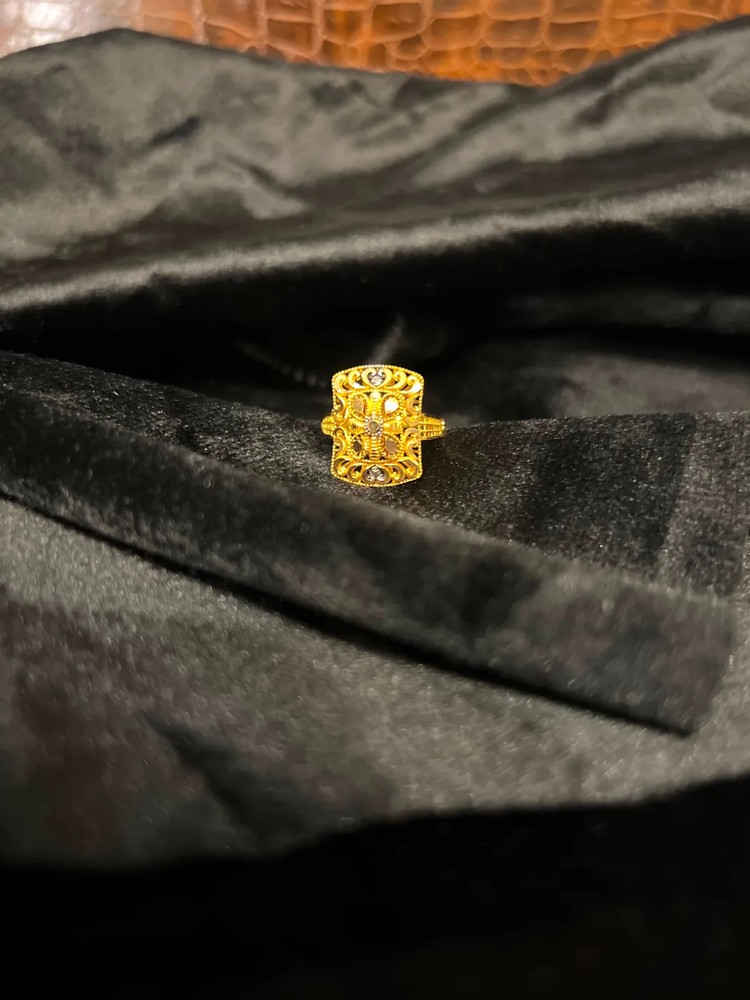 Gold Rings 05