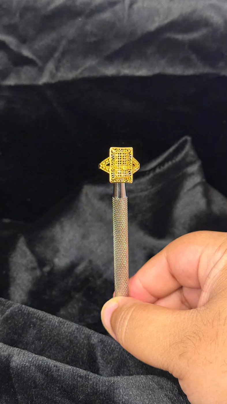 Gold Rings 14