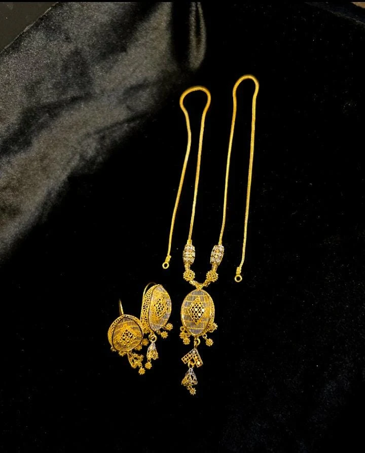 Gold Sets 37