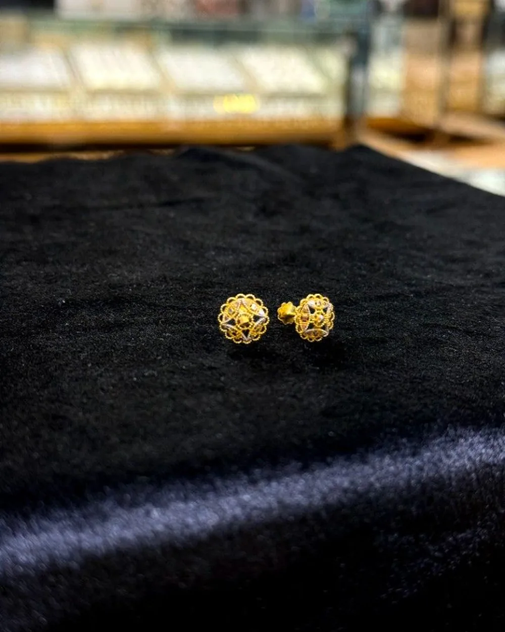 Gold Tops 05